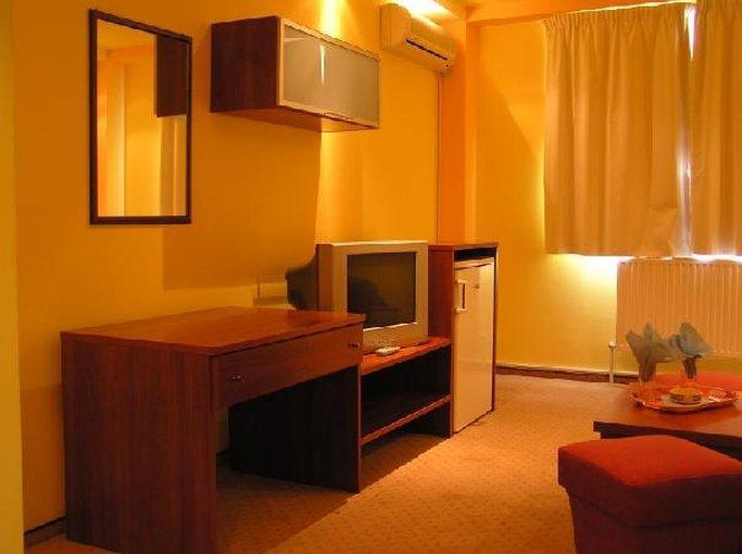 Hotel Forum Ploieşti Cameră foto