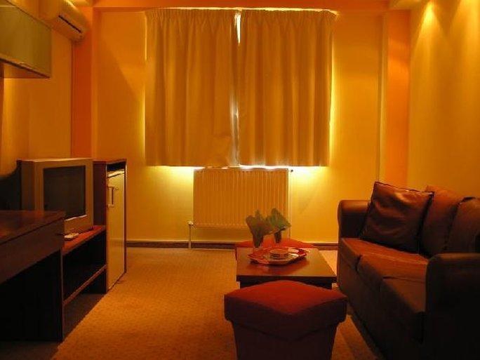 Hotel Forum Ploieşti Cameră foto